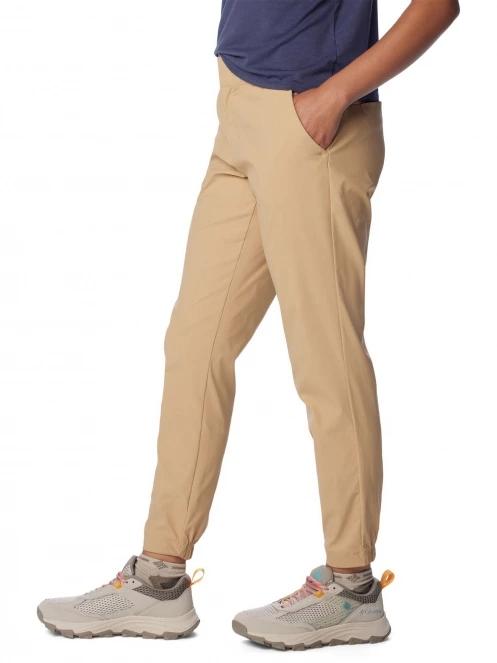 pantaloni de drumetie pt. femei Columbia Firwood Camp II Pant nisip 3