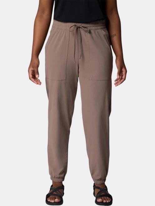 pantaloni de trening pt. femei Columbia Pinetown Canyon Jogger maro 2